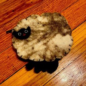 Wool sheep coin purse